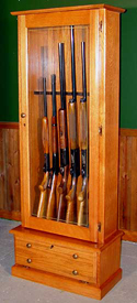 6 Gun Oak Cabinet