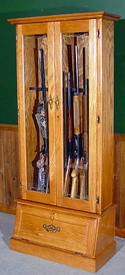 8 Gun Oak Cabinet